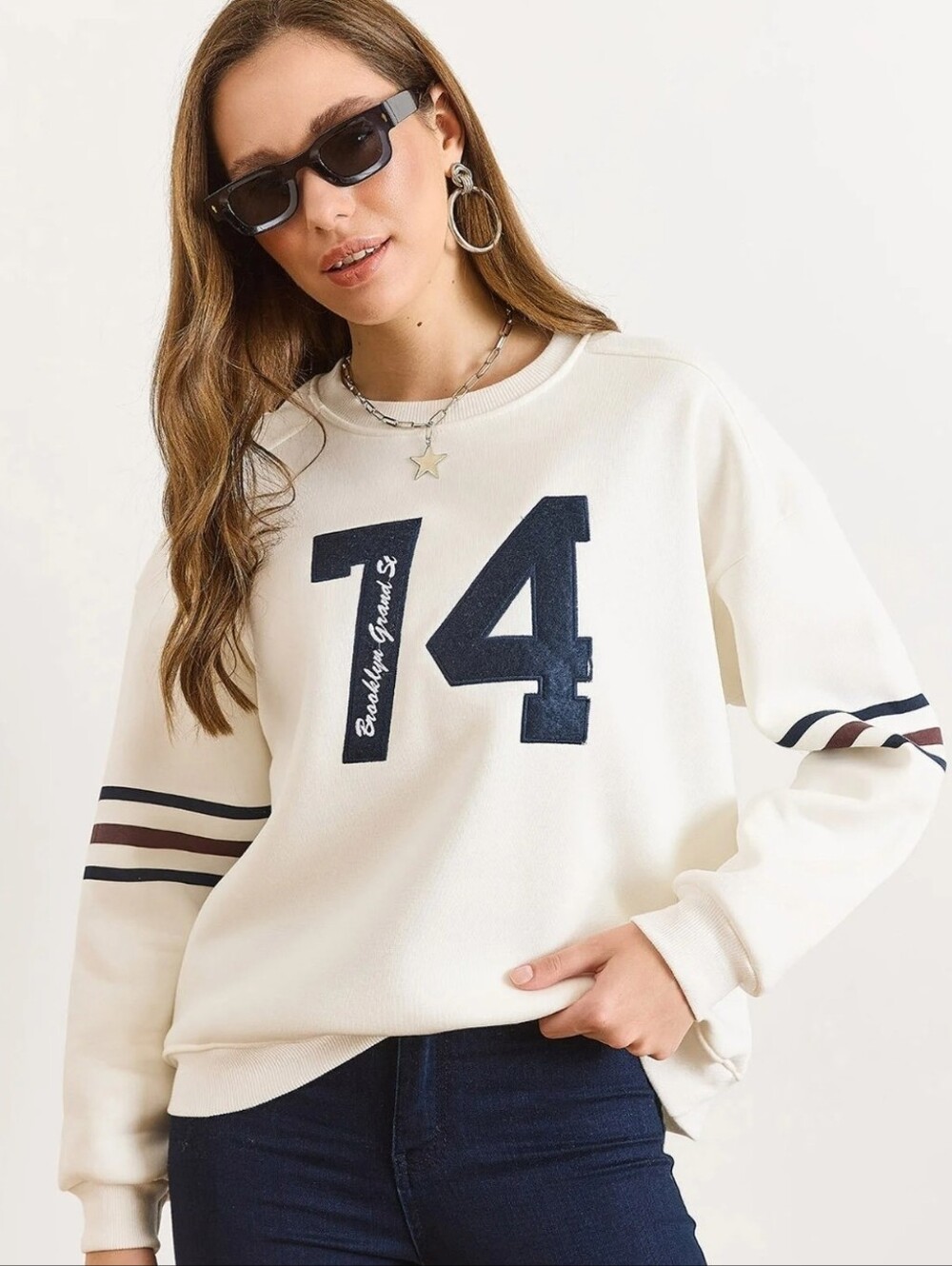 Zara NWT Cream Brooklyn Grand St 74 Graphic Sweatshirt Stripe Sleeve Small